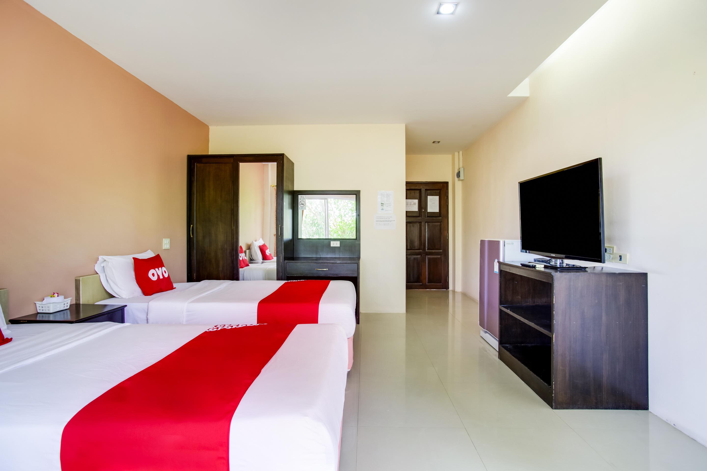 Oyo 384 Ban Sabaidee Otel Phra Nakhon Si Ayutthaya Dış mekan fotoğraf